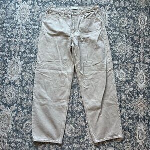 Abercrombie & Fitch Light Khaki Taper Jeans